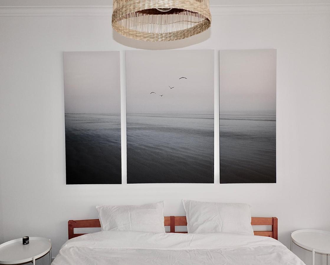 Caparica Coast Townhouse Apartments ชาร์เนกา ภายนอก รูปภาพ